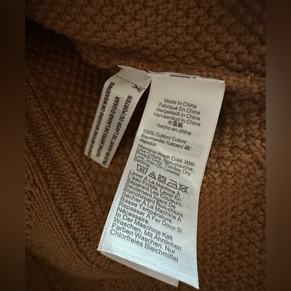 Cotton cable-knit sweater - Picture 10 of 11